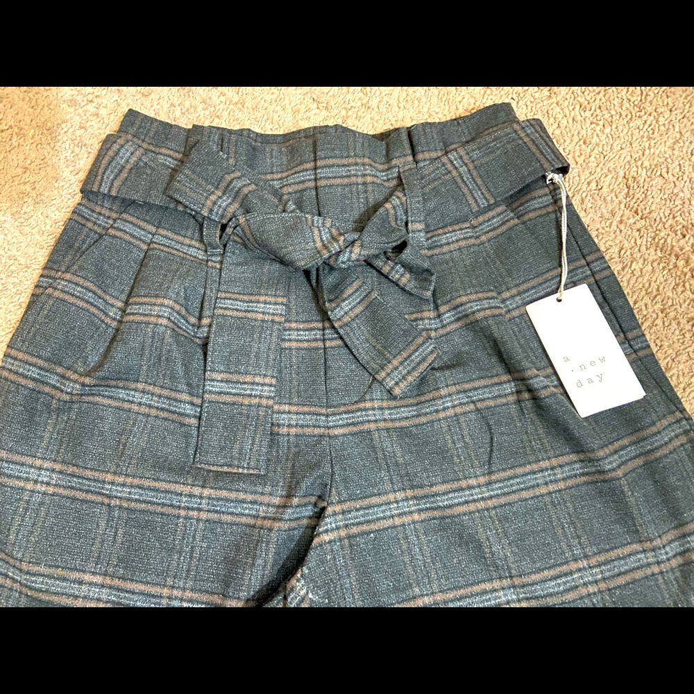 High wasted tie slim fit pants